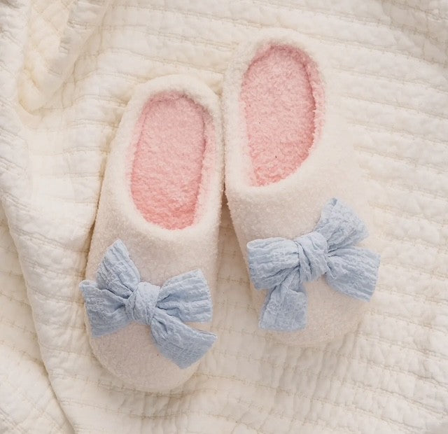 DE Blue Bow Slipper