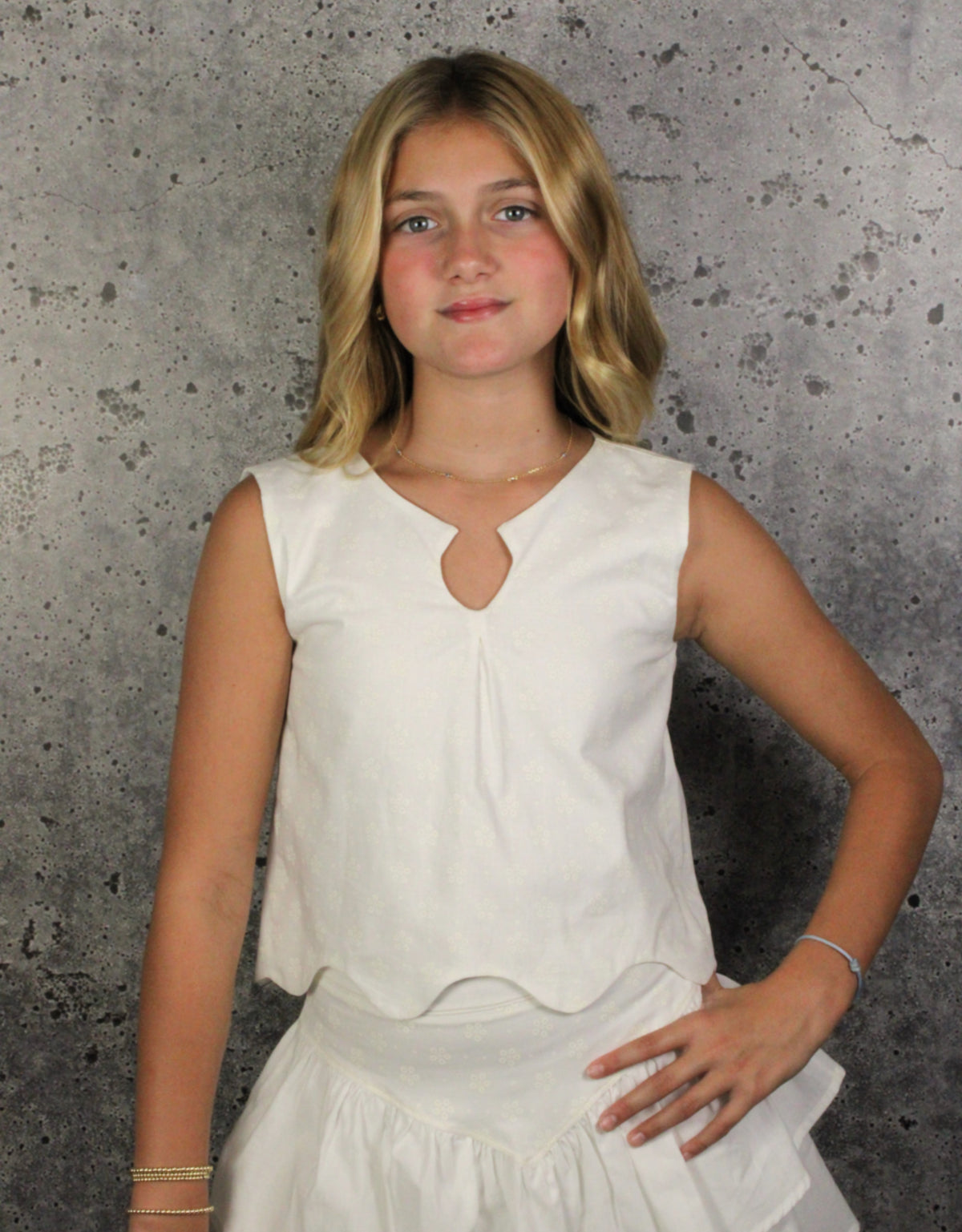 IS White Scallop Print Top