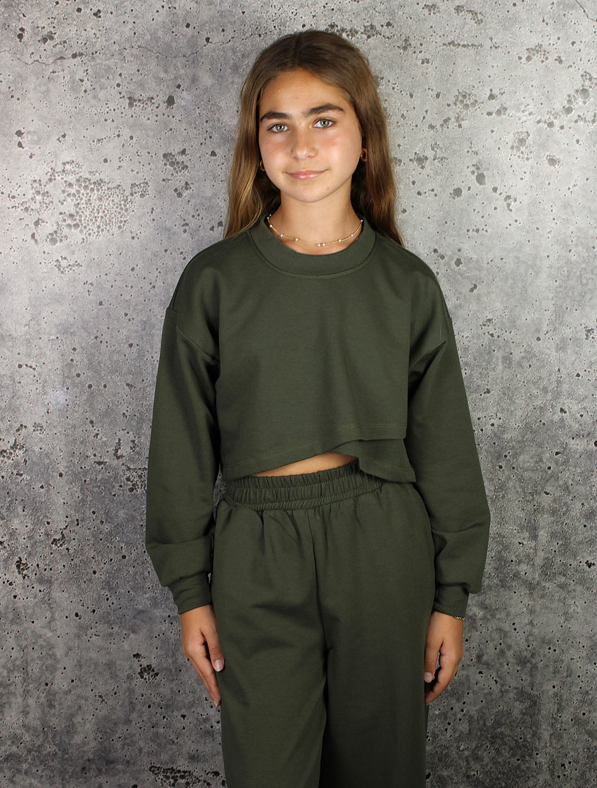 IS Green Asymmetrical Hem Sweatshirt