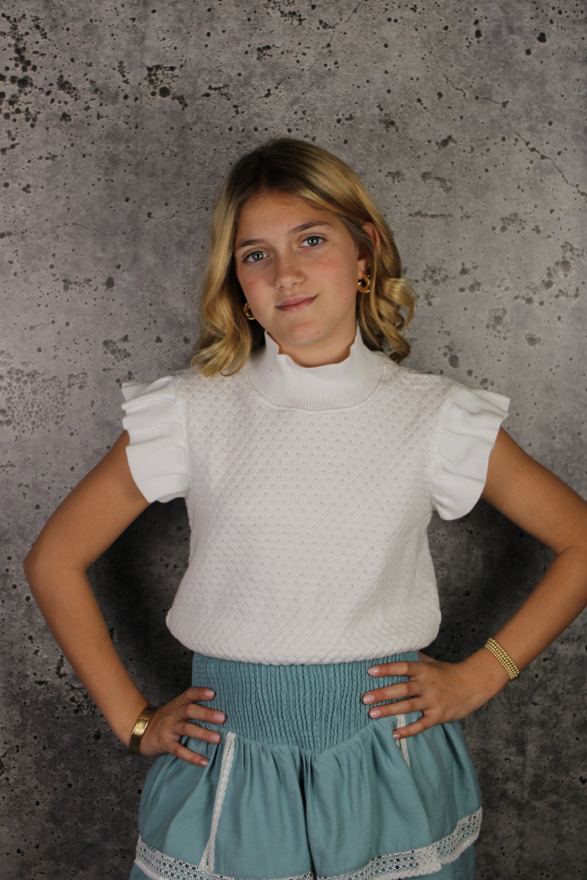 IS White Knit Ruffle Sleeves Top