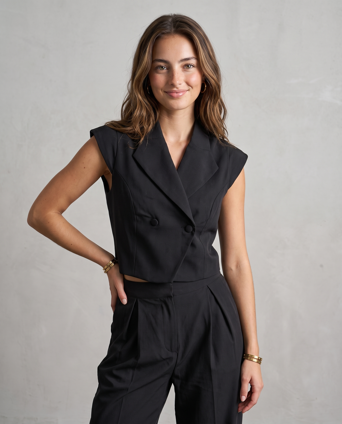 CI Black Crossover Top