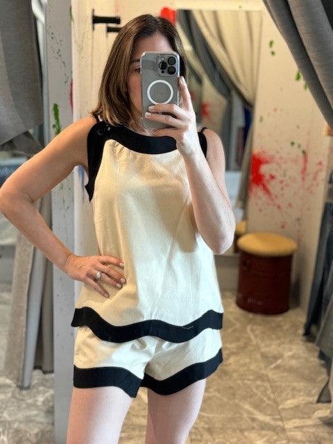 AU Beige/Black Top - IF SO 