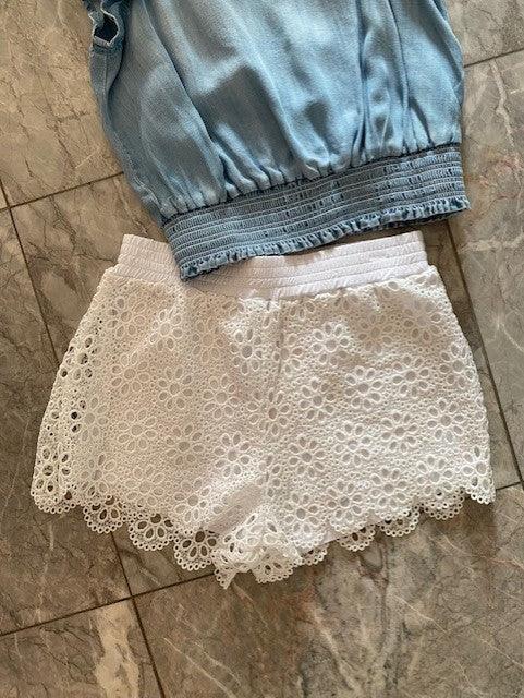 DH White Eyelet Scallop Short - IF SO 